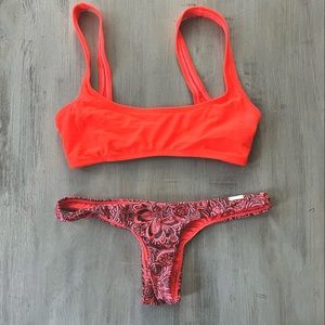 2 Chillies Swimwear Bikini Set, Size Small